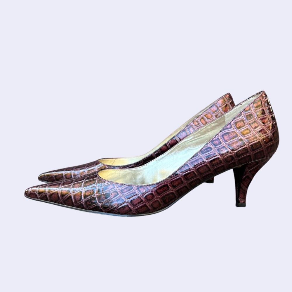Bandolino Burgundy Pointed-Toe Crocodile Kitten Heel Women's Size 7.5​​​ - Picture 2 of 6